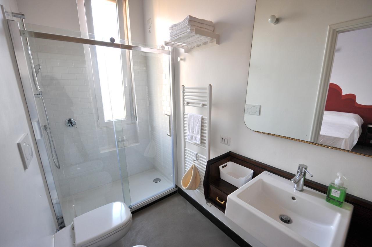 B&B Quater Lett Милано Екстериор снимка